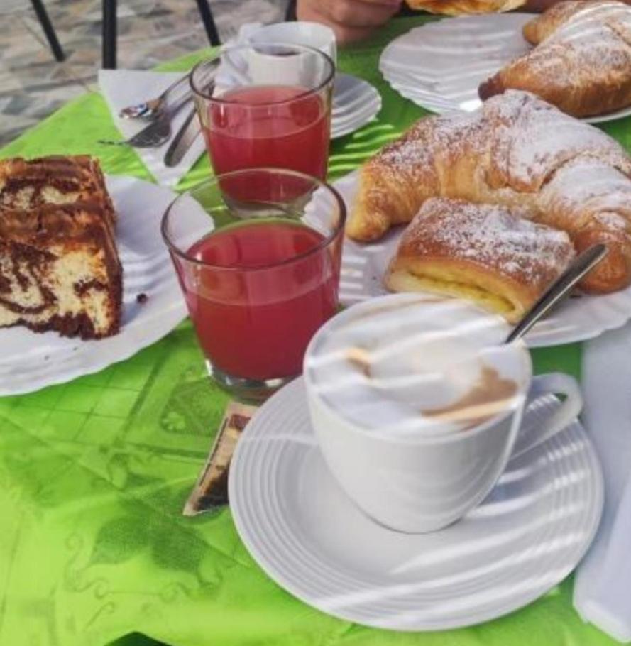 B&B Raffaela Marina di Camerota Eksteriør bilde