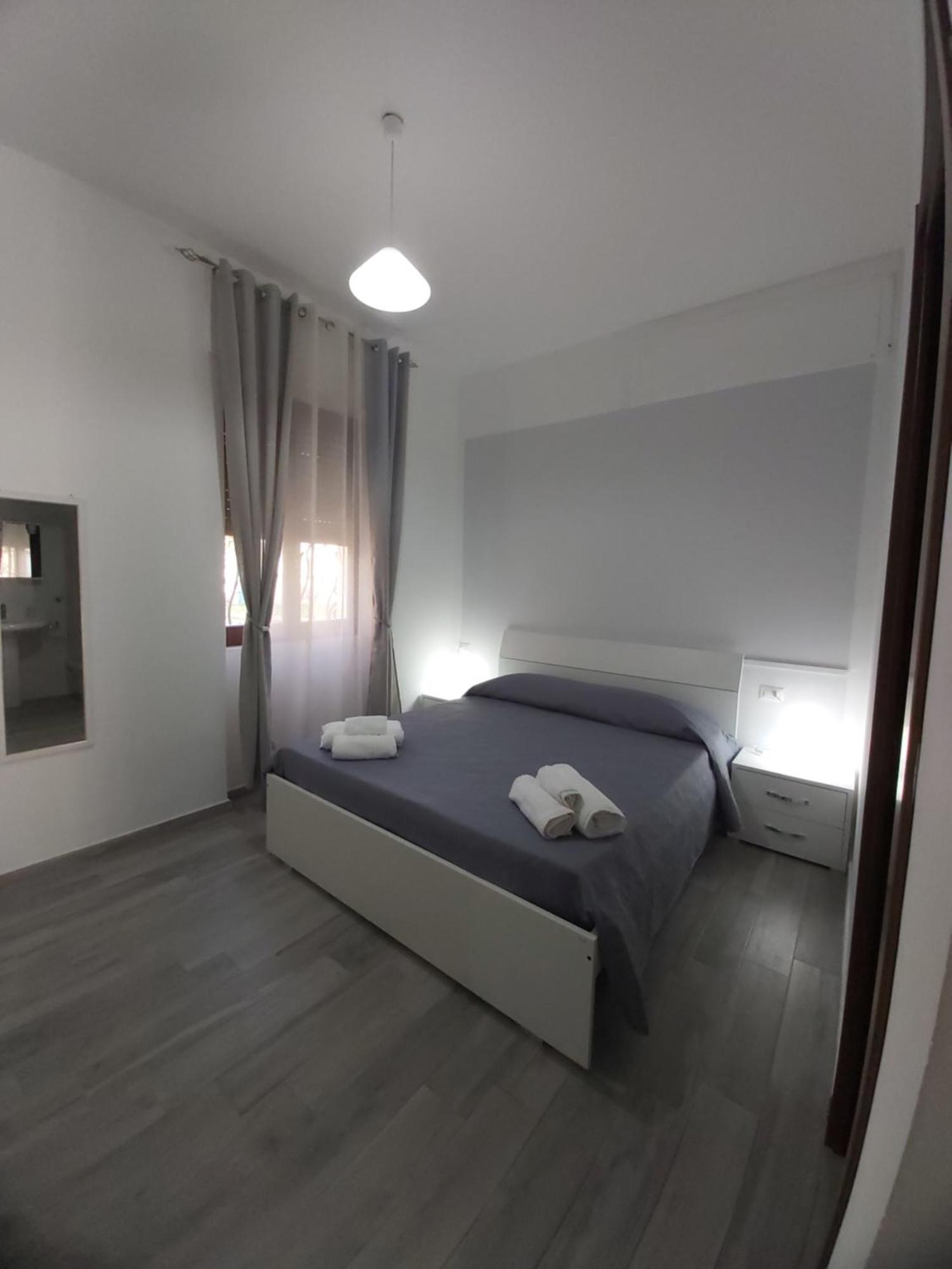 B&B Raffaela Marina di Camerota Eksteriør bilde
